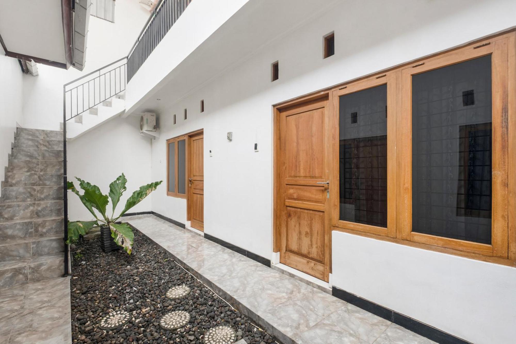 Oyo 3267 Omah Suryo Yogyakarta Exterior foto